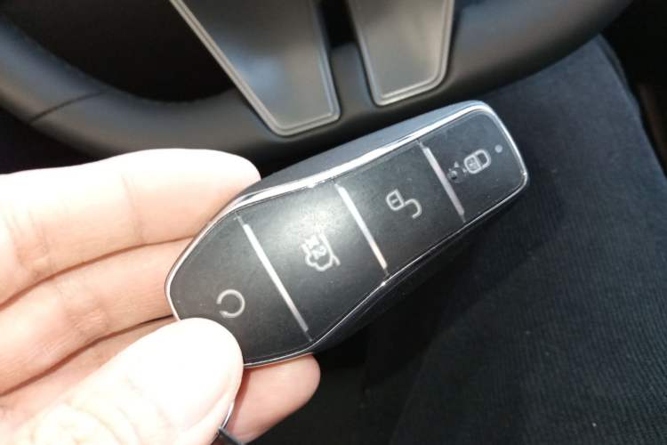 Used BYD Qin PLUS 2025 DM-i Smart Drive 55KM Leading Model
