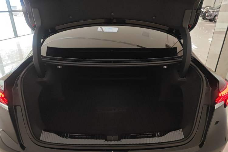 Used Buick LaCrosse 2023 28T Prestige Edition
