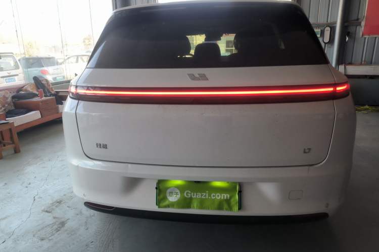 Used Li Auto L7 2023 Air model
