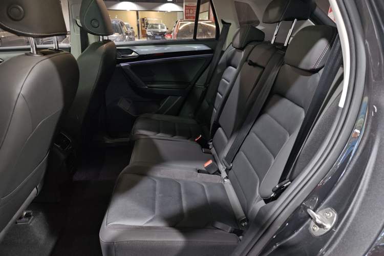 Used Volkswagen Tayron 2021 330TSI Two-Wheel Drive Luxury Smart Connectivity Version