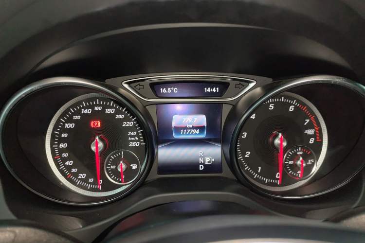 Used Mercedes-Benz GLA 2017 GLA 200 Fashion Model
