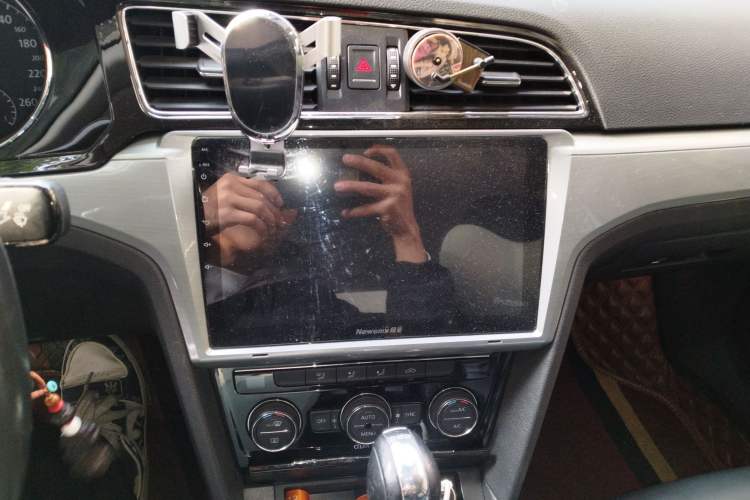 Used Volkswagen Lamando 2015 280TSI DSG Comfort Edition
