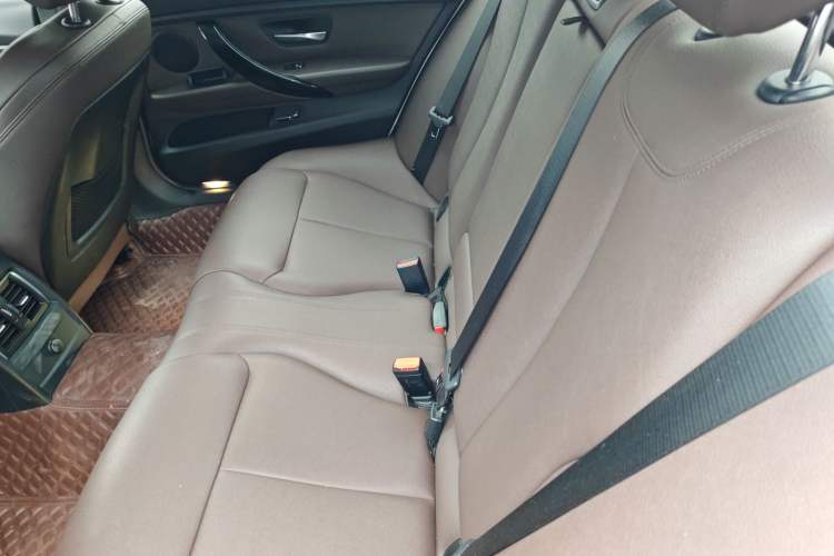 TDK.VehicleDetails.img