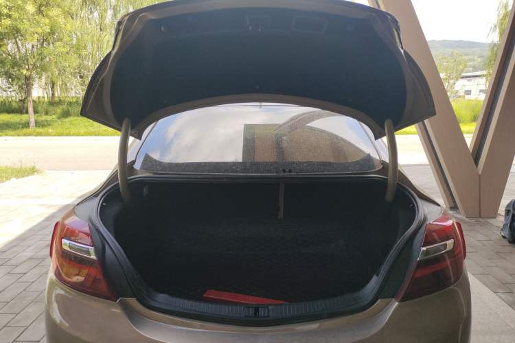 Used Buick Regal 2014 2.0L Leading Fashion Edition
