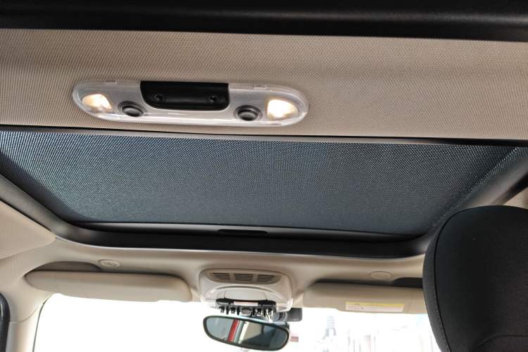 Used  MINI 2016 1.5T COOPER Five-Door Edition
