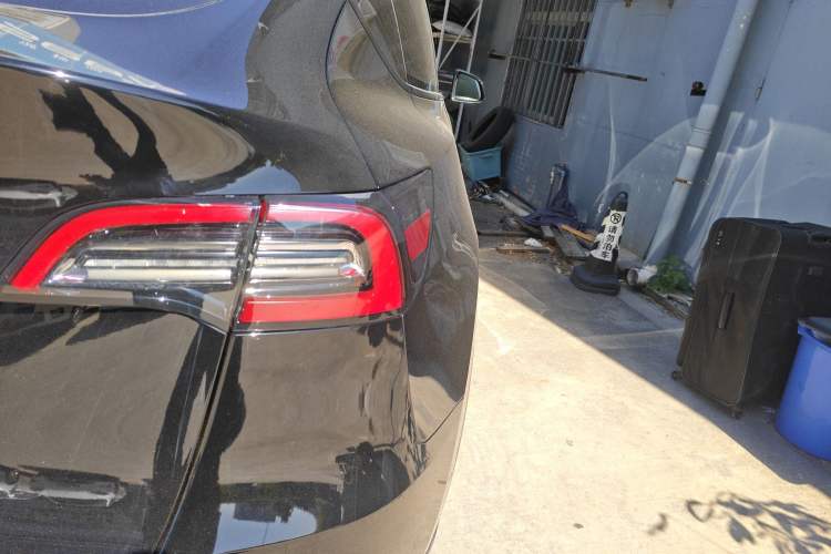 Used Tesla Model Y 2022 Rear-Wheel-Drive Version