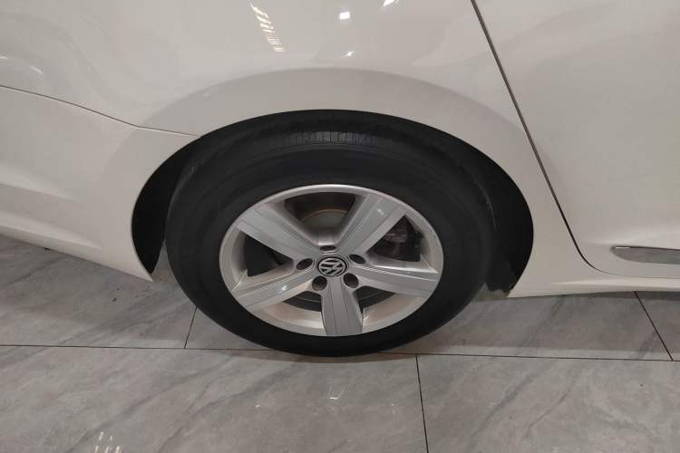 Used Volkswagen Lamando 2019 230TSI DSG Fashion Edition China VI