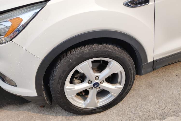 Used Ford Kuga 2017 EcoBoost 245 Four-Wheel Drive Platinum Edition
