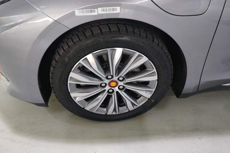 Used Hongqi E-QM5 2023 620km PLUS
