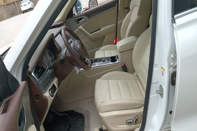 Used Haval H7 2016 Blue-Label H7 2.0T Automatic Elite Model
