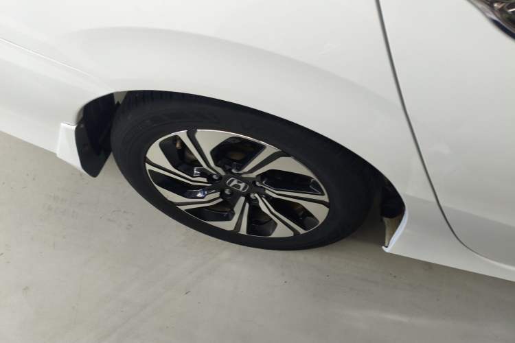 Used Honda Crider 2016 1.8L CVT Luxury Edition