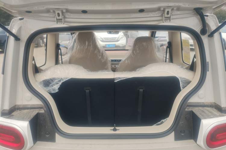 Used Wuling Hongguang MINIEV 2024 3rd Generation 215km Youth Edition
