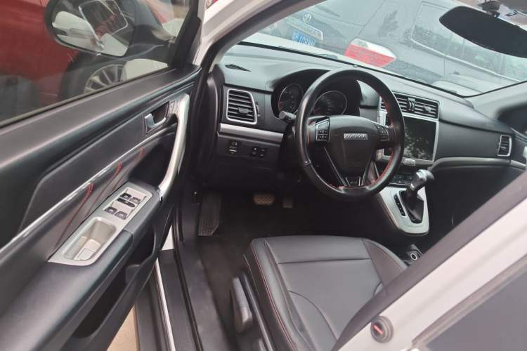 Used Haval M6 2019 1.5T DCT Two-Wheel Drive Elite Version China VI Standard