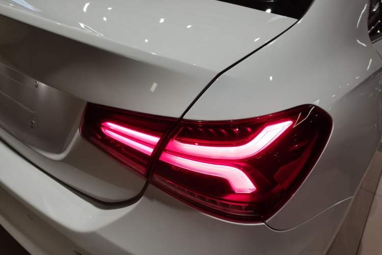 Used Mercedes-Benz A-Class 2021 A 200 L Sport Sedan Fashion Model