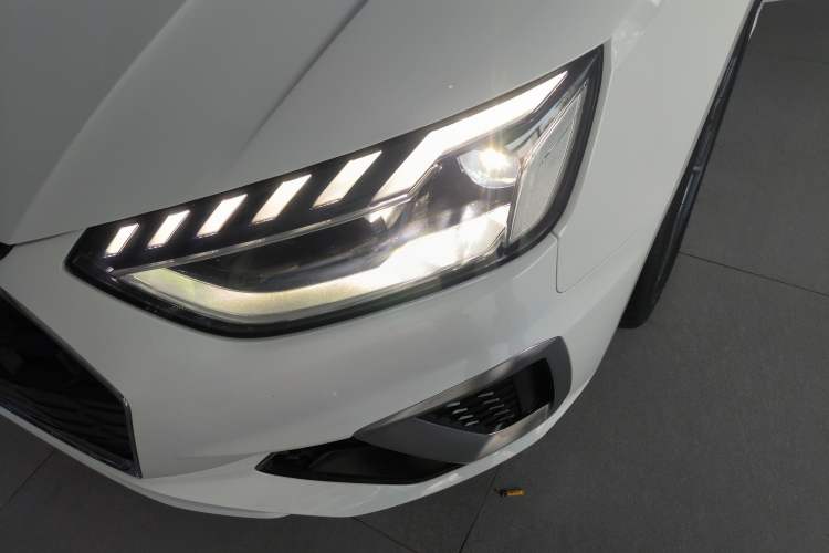 Used Audi A4L 2022 40 TFSI Fashion Dynamic Model