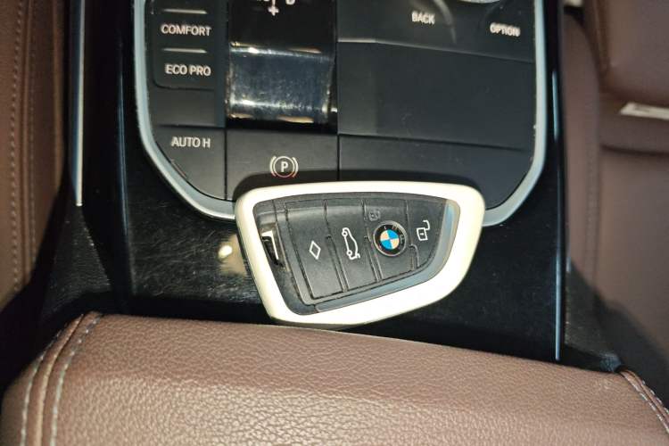 Used BMW 3 Series 2021 Facelifted 320Li M Sport Package
