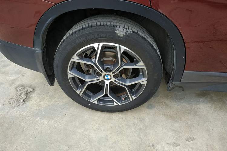 Used BMW X1 2020 sDrive25Li Leading Model
