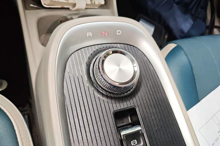 Used ORA Good Cat 2021 400km Standard Range Athena Edition Lithium-Ion Battery
