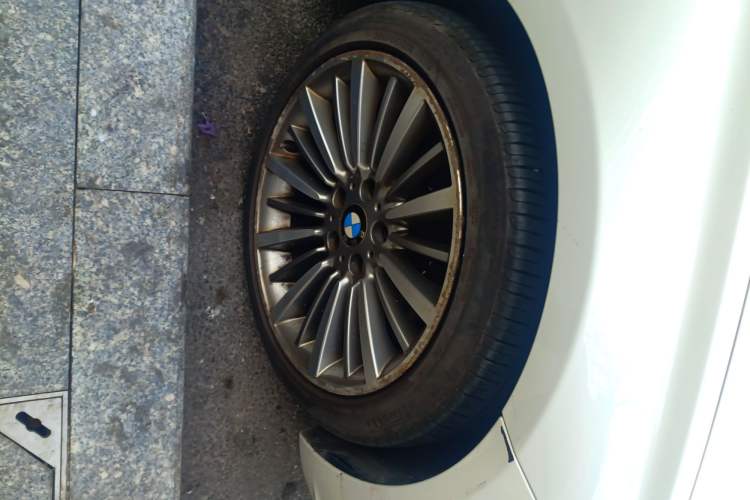 Used BMW 3 Series 2018 320Li Leading Luxury Package
