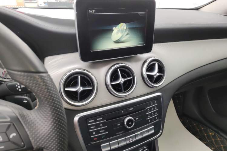 Used Mercedes-Benz GLA 2016 GLA 200 Fashion Model