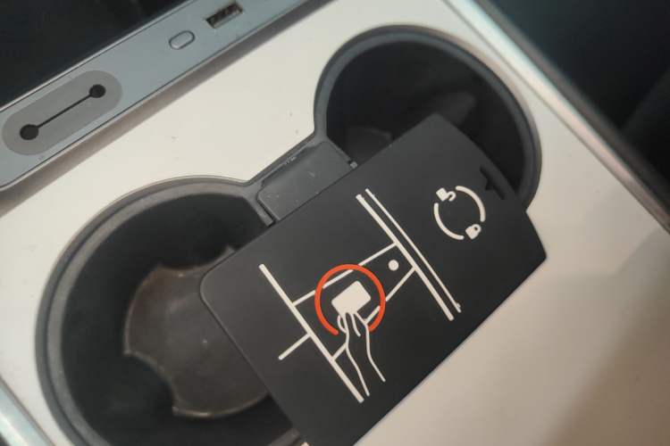 Used Tesla Model Y 2021 Long-Range All-Wheel-Drive Version