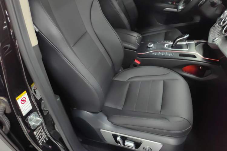 Used Wey VV7 2019 Upgraded Model 2.0T Flagship Version China VI
