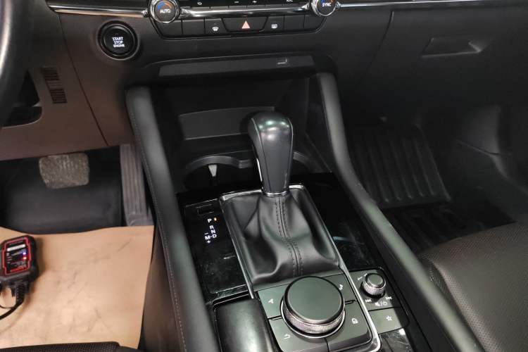 Used Mazda Mazda 3 Axela 2021 2.0L Automatic Zhiya Edition