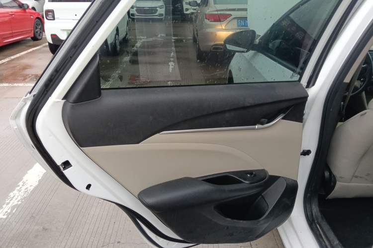 Used Buick GT 2018 15T Dual-Clutch Advanced Model China V Standard
