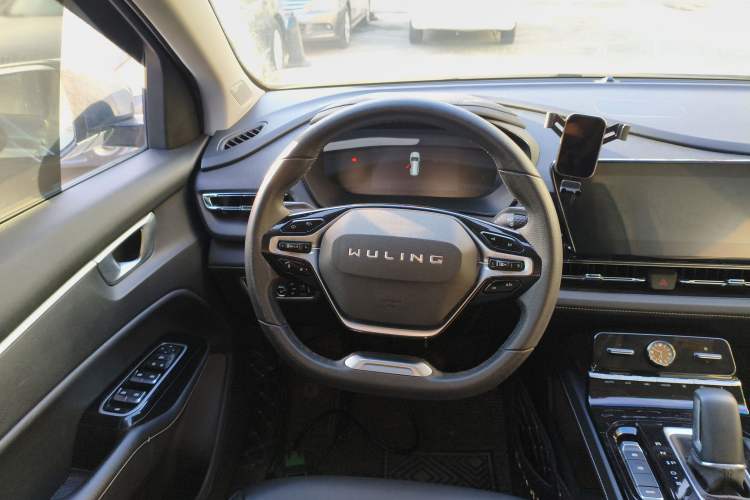 Used Wuling Victory 2020 1.5T CVT Flagship Edition
