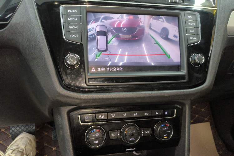 Used Volkswagen Tiguan L 2018 330TSI Automatic Two-Wheel Drive Luxury Edition