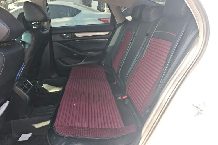 Used Honda Accord 2018 260TURBO Luxury Edition China V Emission Standard
