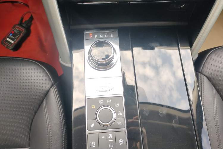 Used Land Rover Discovery 2018 3.0 SC V6 HSE
