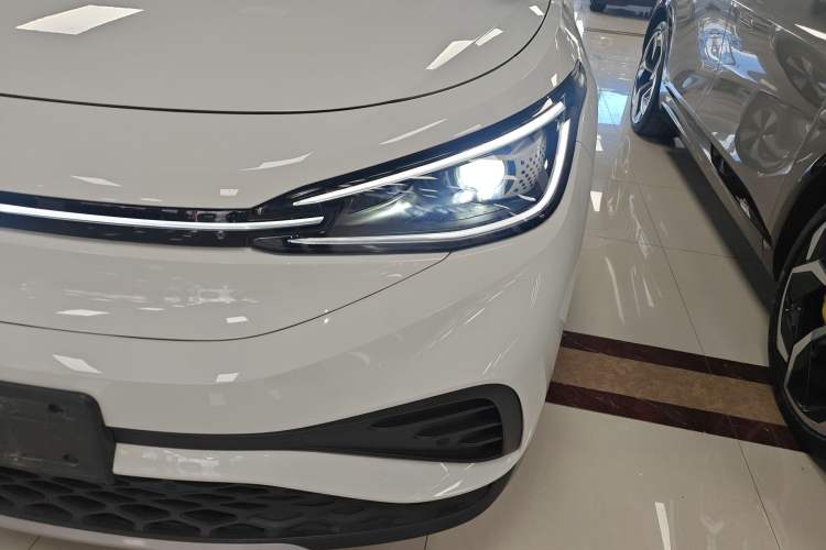 Used Volkswagen ID.4 X 2025 Smart Version Pure & Intelligent Enjoyment Edition
