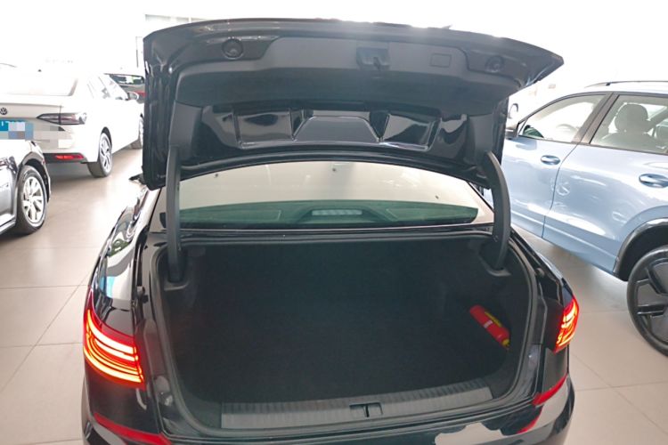 Used Volkswagen Passat 2024 280TSI Business Edition
