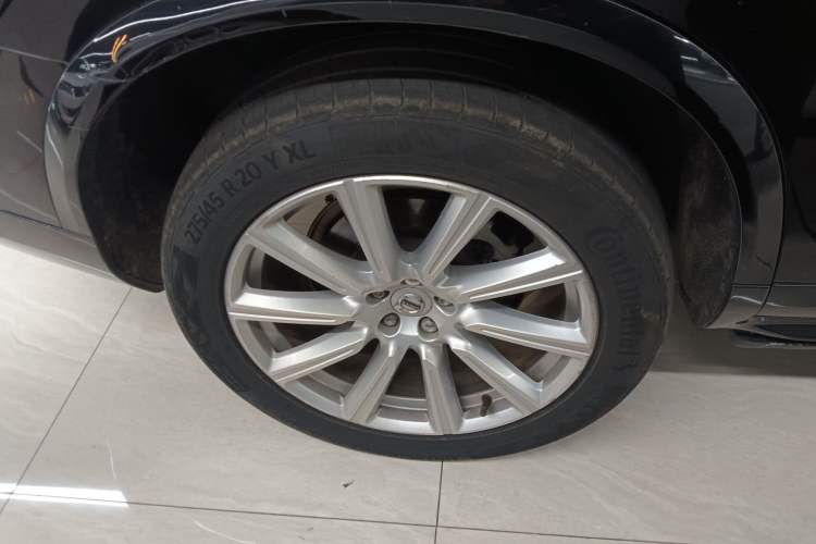 Used Volvo XC90 2019 T5 Zhiyi Edition 7-Seater China V Emission Standard
