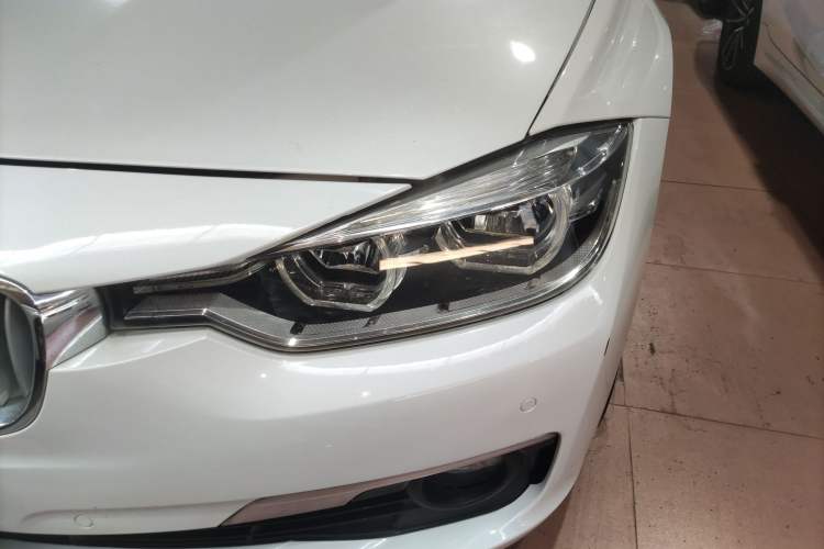 Used BMW 3 Series 2018 320Li Fashion Model
