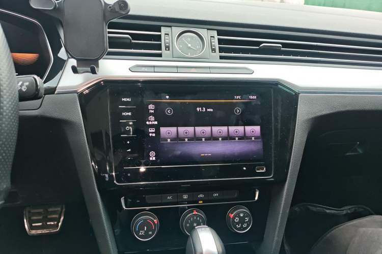 Used Volkswagen Magotan 2023 2 Million Units Limited-Edition 280TSI DSG Comfort Version
