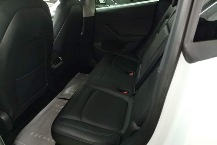 Used Tesla Model Y 2021 Long-Range All-Wheel-Drive Version