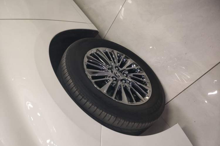 Used Toyota Alphard 2019 Dual-Engine 2.5L Prestige Edition
