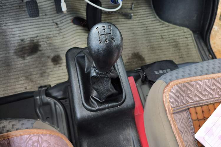 Used Wuling Zhiguang 2015 1.2L Practical LS-I Model