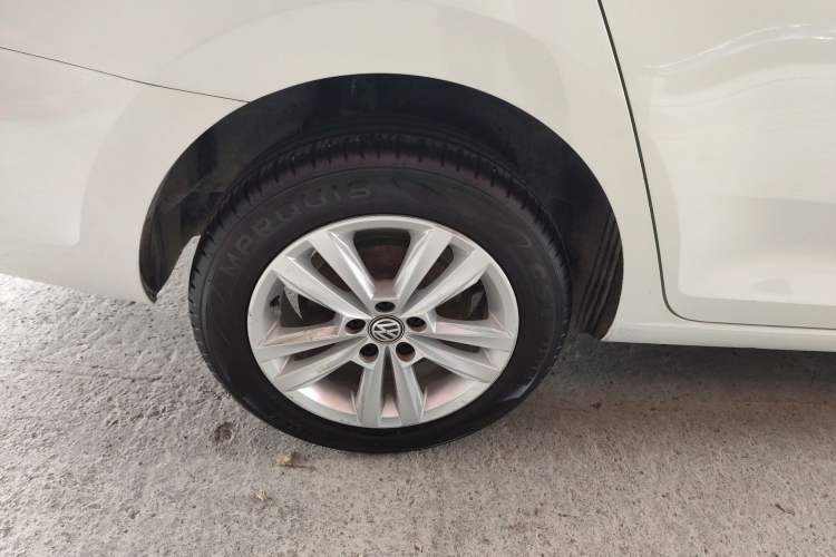 Used Volkswagen Santana 2018 1.5L Manual Comfort Edition
