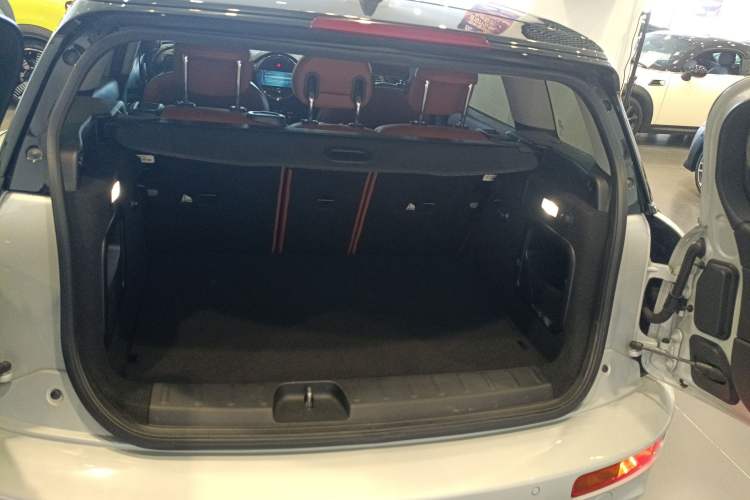 Used  Clubman 2023 2.0T COOPER S Connoisseur
