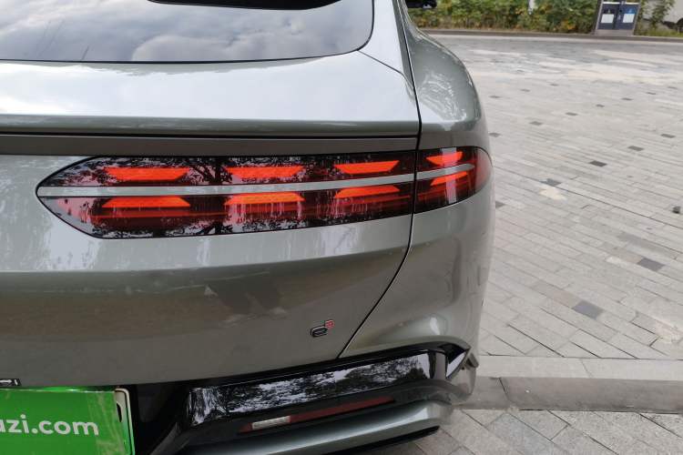 Used Denza Z9GT 2024 1100 Four-Wheel Drive Ultra Version
