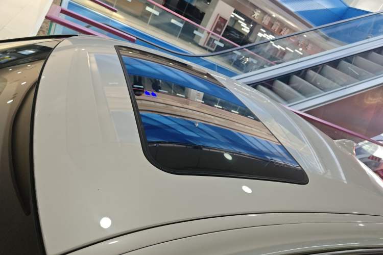 Used BMW 3 Series 2017 320Li Fashion Model
