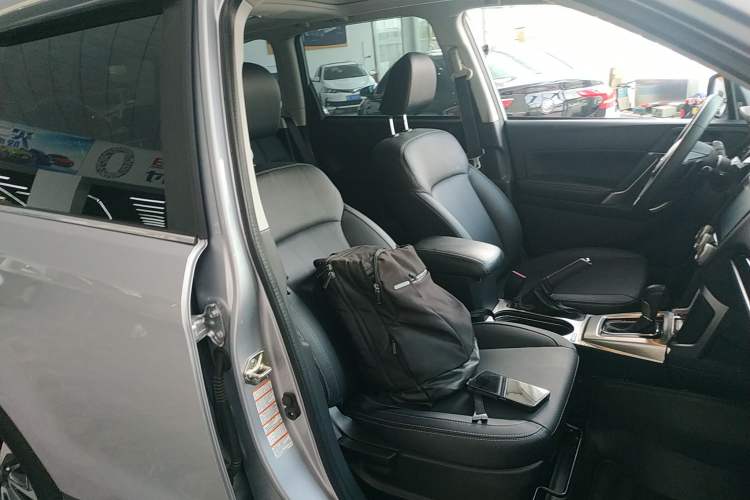 Used Subaru Forester 2016 2.0i Fashion Navigation Edition
