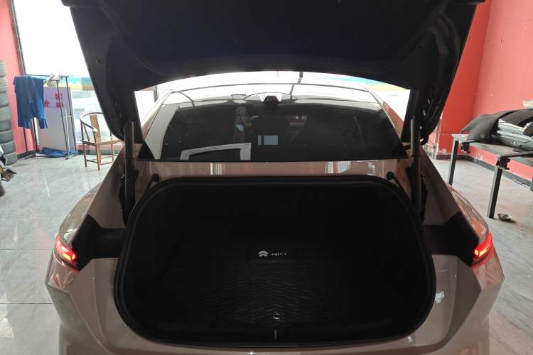 Used Nio ET5 2022 75 kWh