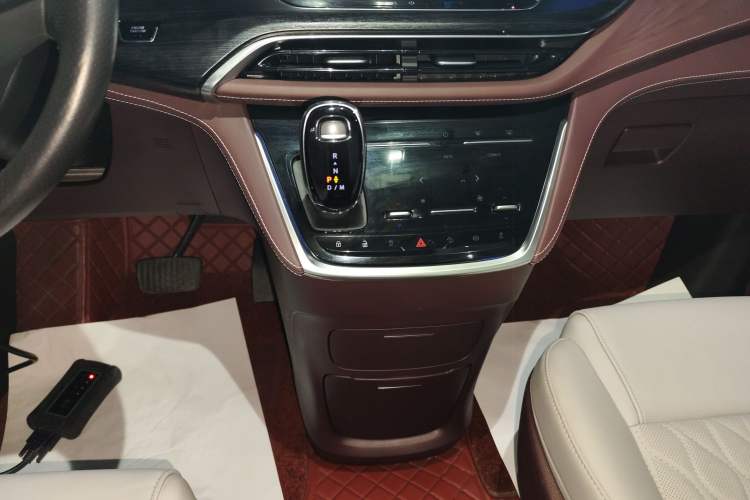 Used Buick GL8 2022 Avenir Aivia Six-Seat Deluxe Edition
