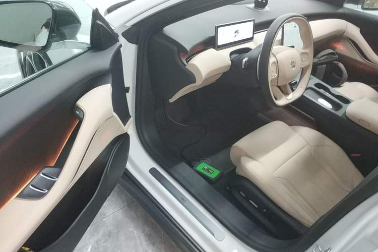 Used Nio ET5T 2024 75kWh Touring
