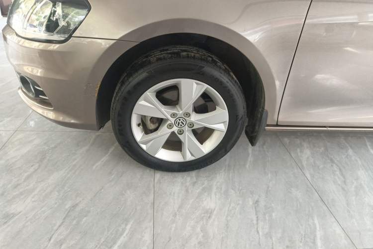 Used Volkswagen Bora 2014 1.6L Manual Comfort Model
