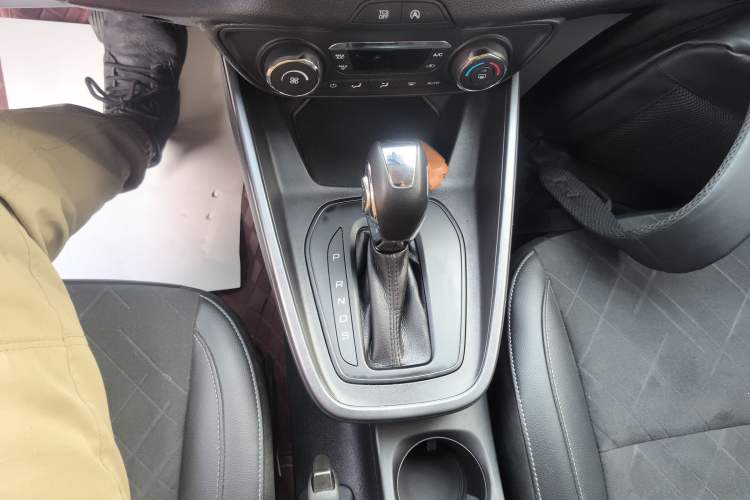 Used Ford Escort 2019 Revised Version 1.5L Automatic Enjoyment Type China VI Standard
